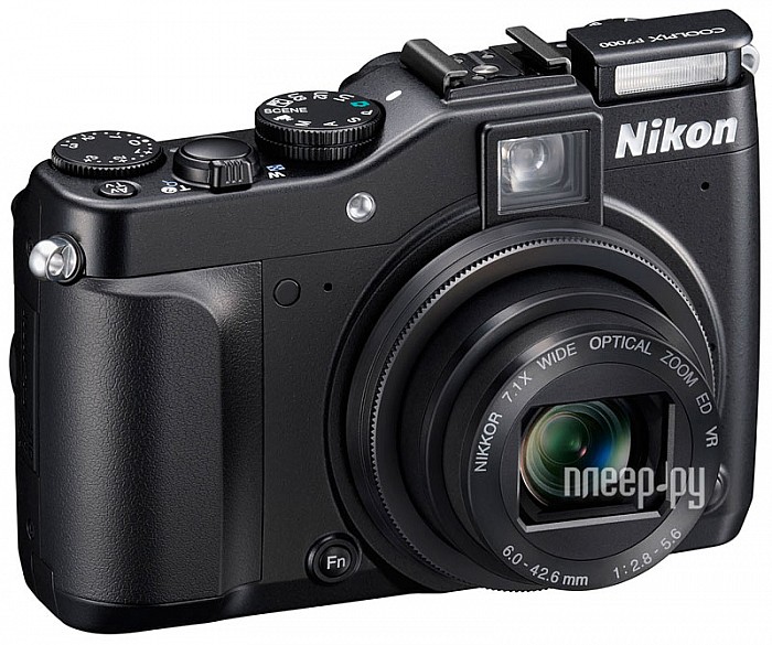   Nikon P7000  Coolpix