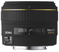   Sigma Nikon AF 30 mm F/1.4 DC EX HSM